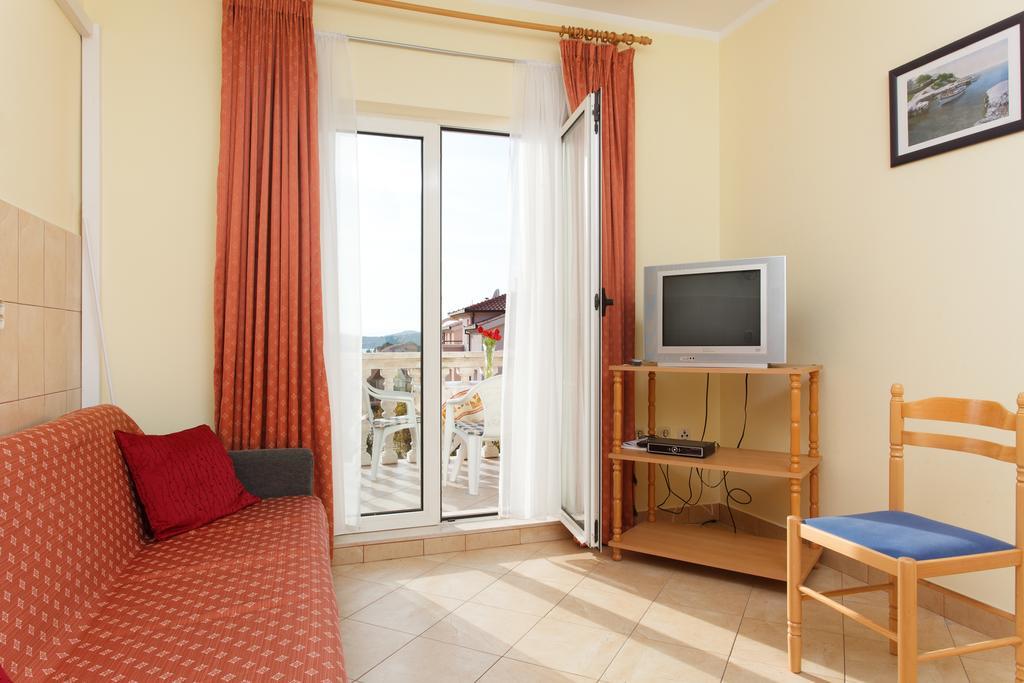 Apartments Vukusic Zaboric Quarto foto