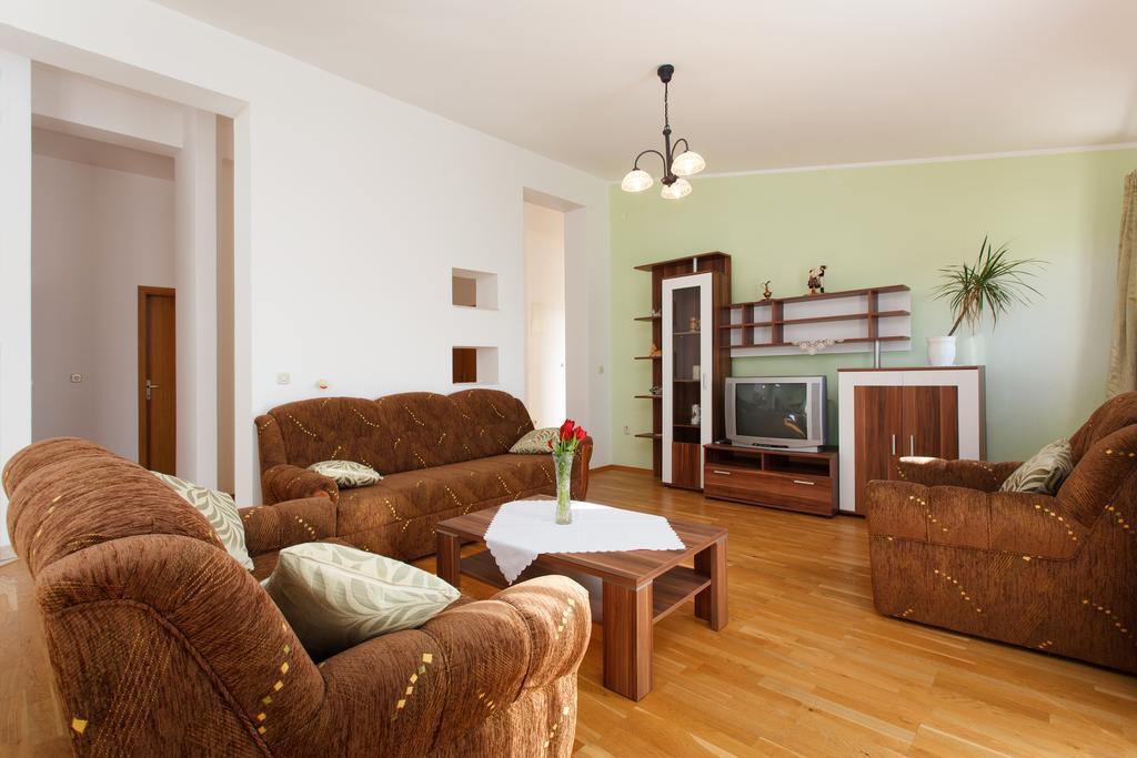 Apartments Vukusic Zaboric Quarto foto
